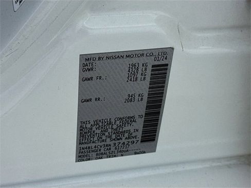 Used 2024 Nissan Altima 2.5 SR image 28