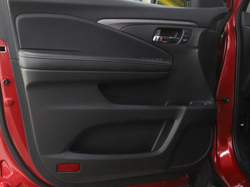 Used 2023 Honda Ridgeline RTL image 17