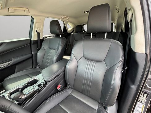 Used 2022 Lexus NX 250 FWD w/ Towing Package (2000 Lbs) image 17
