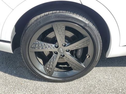 Used 2023 Genesis GV70 2.5T Sport Prestige w/ Sport Prestige Package image 5