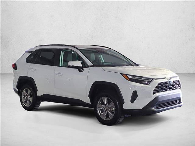 Used 2025 Toyota RAV4 XLE FWD image 3