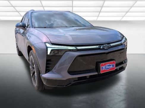 New 2025 Chevrolet Blazer EV RS image 1