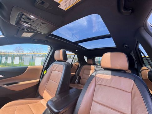 Used 2018 Chevrolet Equinox Premier image 14