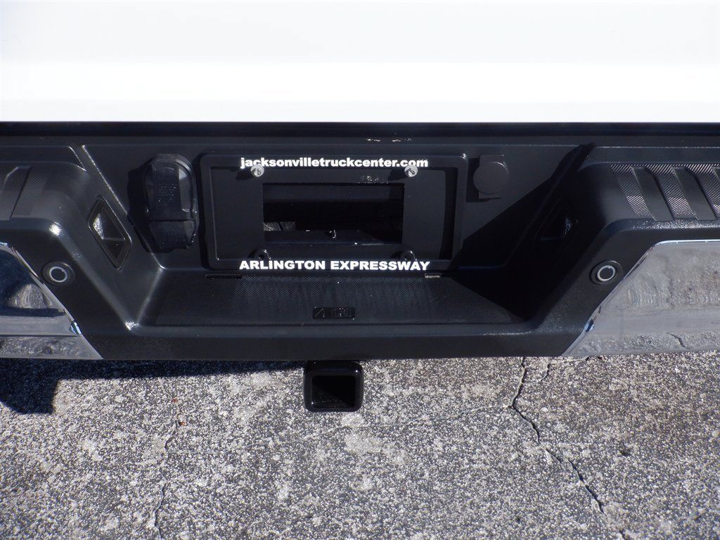 Used 2022 Ford F150 XL w/ Equipment Group 101A High RWD image 5