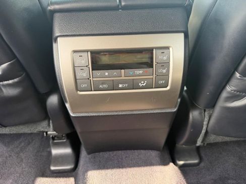 Used 2014 Lexus GX 460 Luxury AWD/4WD image 19