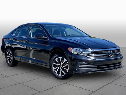 Used 2024 Volkswagen Jetta S FWD image 3
