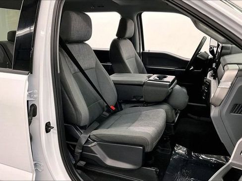 Used 2024 Ford F250 XLT AWD/4WD image 8