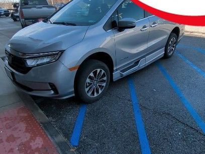 Used 2024 Honda Odyssey EX-L