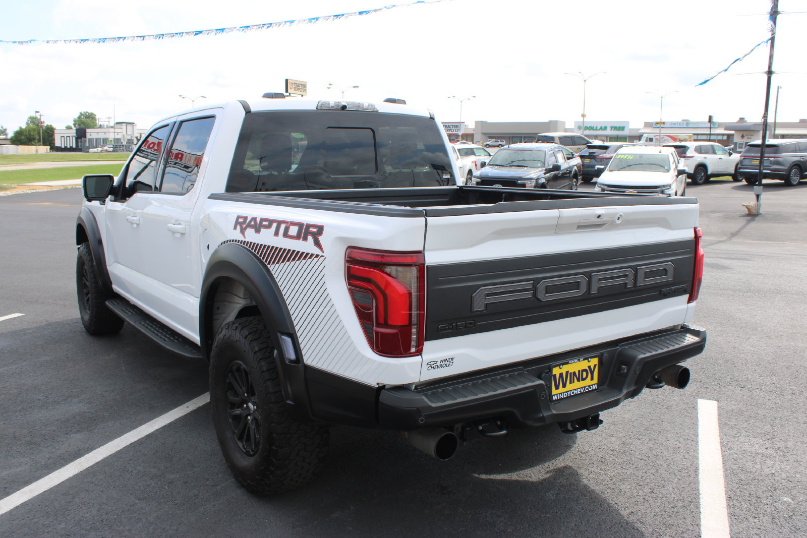 Used 2025 Ford F150 Raptor AWD/4WD image 6