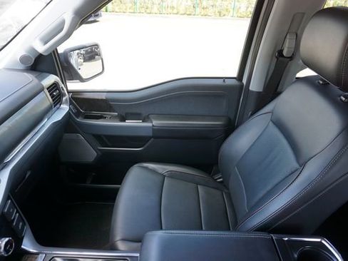 Certified 2023 Ford F150 Lariat w/ Trailer Tow Package image 33