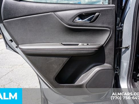 Used 2025 Chevrolet Blazer RS FWD image 61
