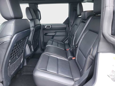 New 2026 Ford Bronco Badlands AWD/4WD image 15