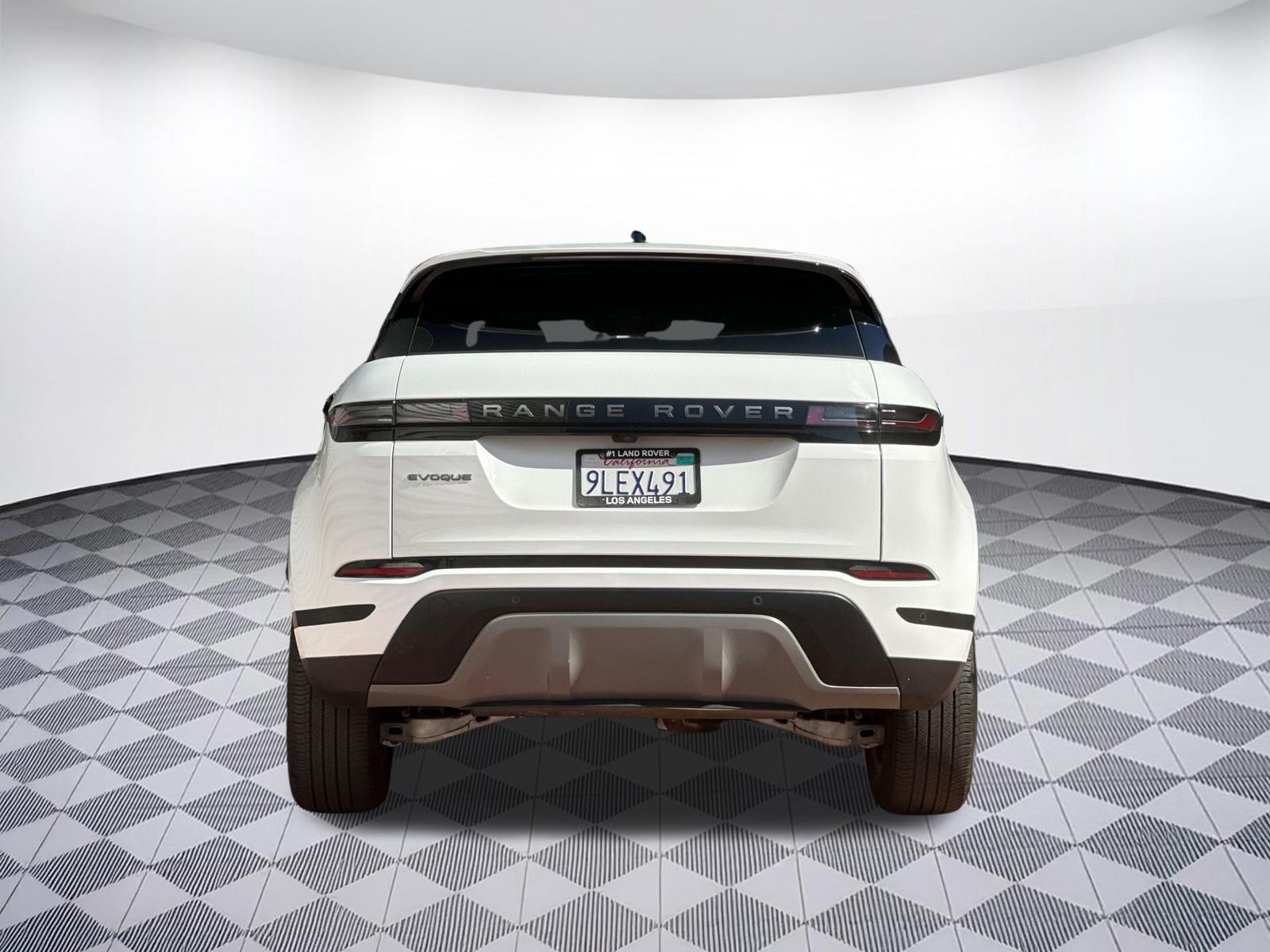 Used 2024 Land Rover Range Rover Evoque S AWD/4WD image 10