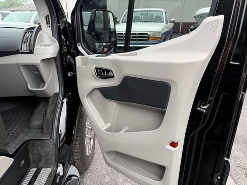 Used 2018 Ford Transit 250 148 Medium Roof w/ Exterior Upgrade Package RWD image 33