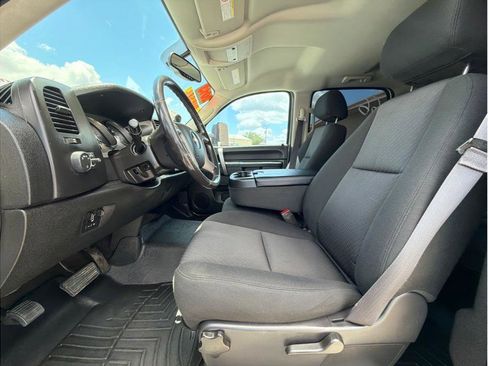 Used 2013 Chevrolet Silverado 3500 LT AWD/4WD image 6