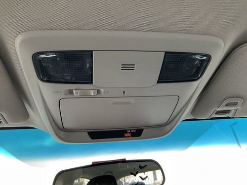 Used 2015 Subaru Legacy 2.5i Limited image 15