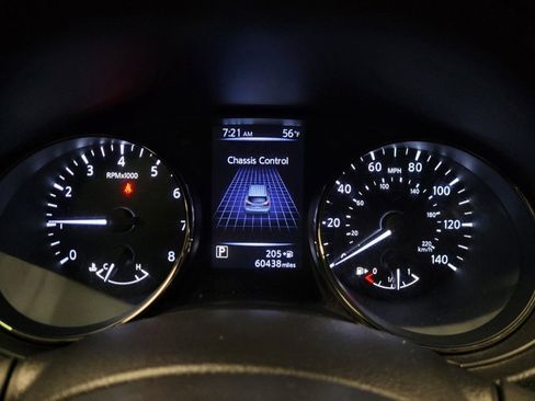 Used 2017 Nissan Rogue Sport SL image 23