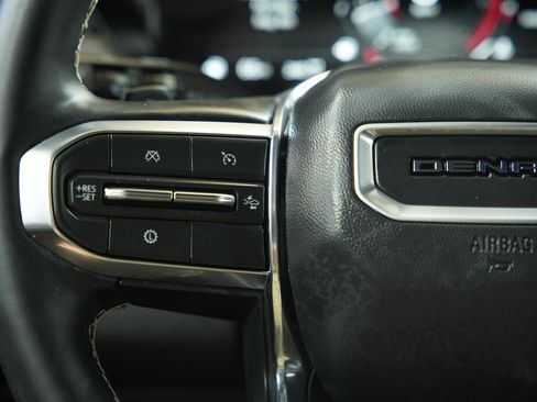 Used 2025 GMC Acadia Denali w/ LPO, Floor Liner Package AWD/4WD image 39