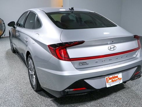 Used 2020 Hyundai Sonata SEL FWD image 9