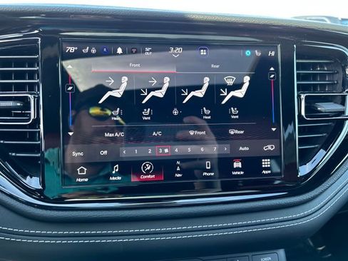 New 2026 Dodge Durango SRT Hellcat AWD/4WD image 24