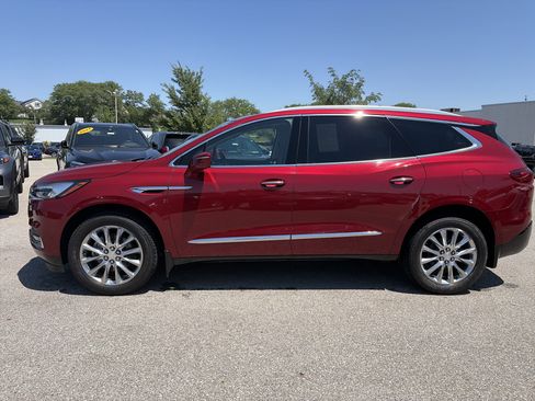 Used 2019 Buick Enclave Premium w/ Experience Buick Package AWD/4WD image 8