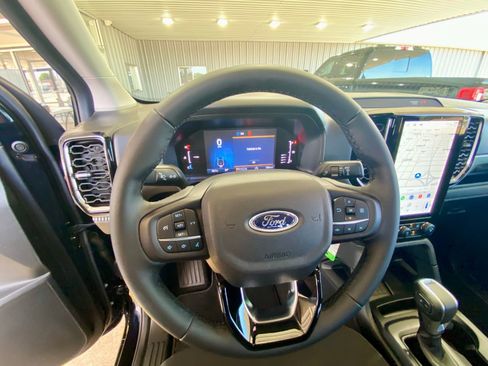 New 2025 Ford Ranger XLT w/ Trailer Tow Package image 9