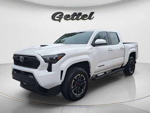 New 2025 Toyota Tacoma TRD Sport AWD/4WD image 1