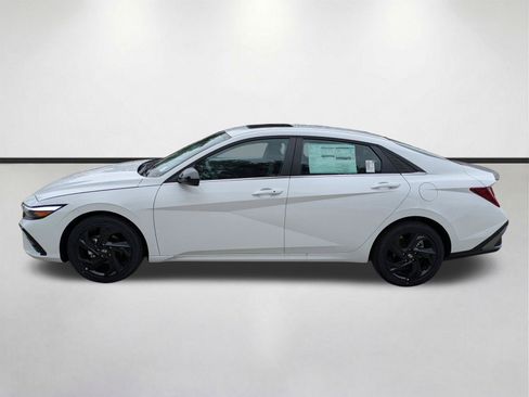 New 2026 Hyundai Elantra SEL Sport FWD image 6