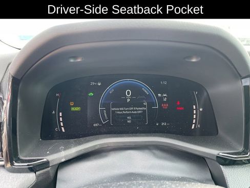 Used 2025 Toyota Camry LE w/ Convenience Package image 15