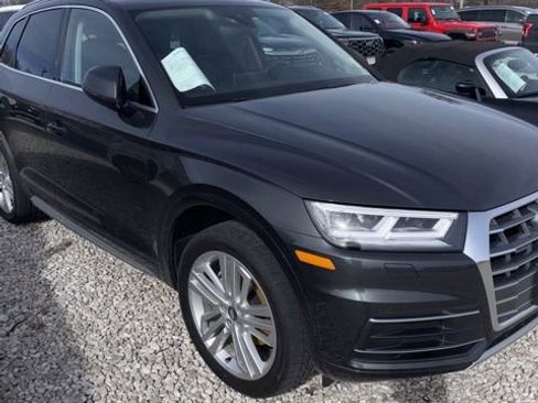 Used 2018 Audi Q5 2.0T Premium Plus w/ Premium Plus Package image 3