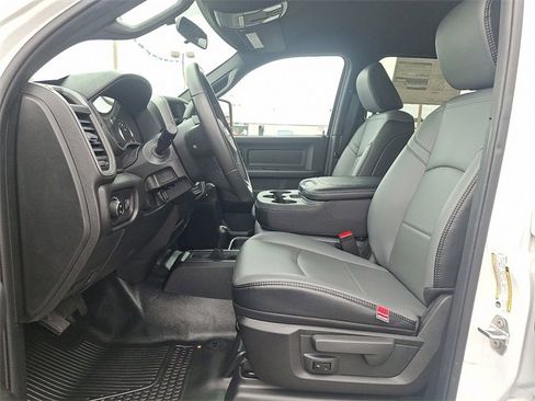 Used 2023 RAM 3500 Tradesman w/ Chrome Appearance Group image 13