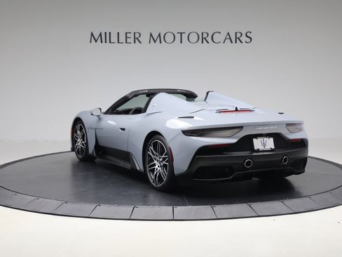 Used 2023 Maserati MC20 Spyder image 5