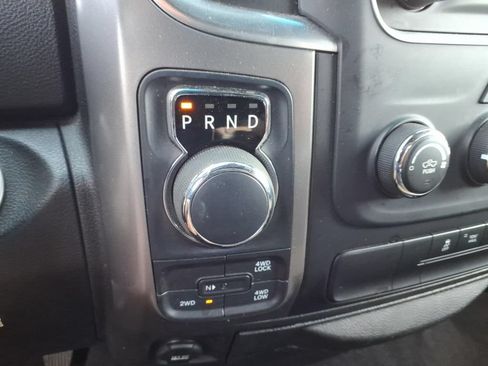 Certified 2024 RAM 1500 Warlock AWD/4WD image 18
