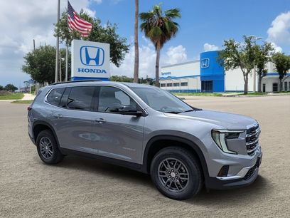 Used 2025 GMC Acadia Elevation