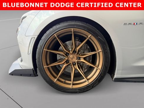 Used 2019 Chevrolet Camaro SS RWD image 9