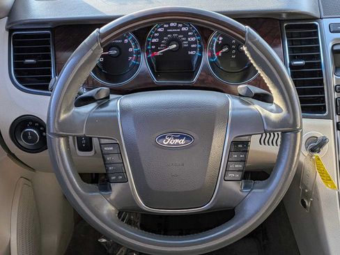 Used 2012 Ford Taurus Limited FWD image 20