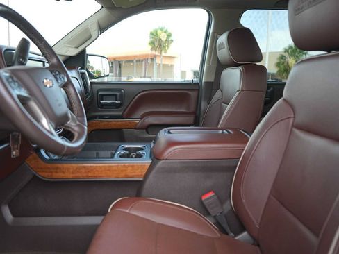 Used 2015 Chevrolet Silverado 1500 High Country AWD/4WD image 11