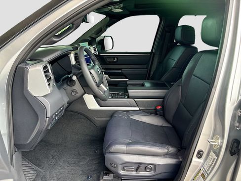 Certified 2025 Toyota Tundra Platinum AWD/4WD image 19