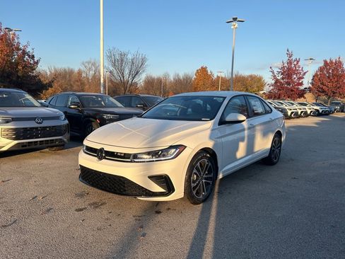 New 2026 Volkswagen Jetta Sport image 3