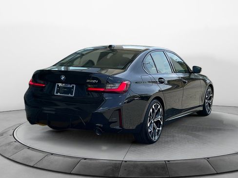 New 2026 BMW 330i Sedan w/ M Sport Package image 7