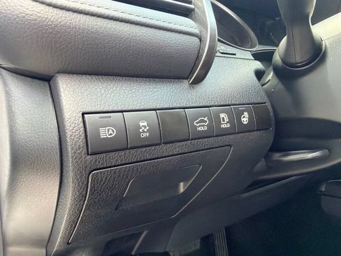 Used 2024 Toyota Camry SE FWD image 22