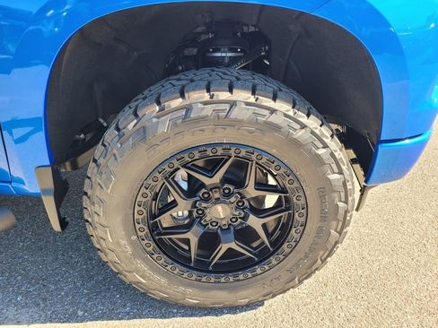 New 2026 Chevrolet Silverado 1500 Custom w/ Turbomax Blackout Package image 10