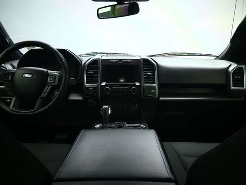 Used 2019 Ford F150 XLT w/ Equipment Group 302A Luxury AWD/4WD image 37