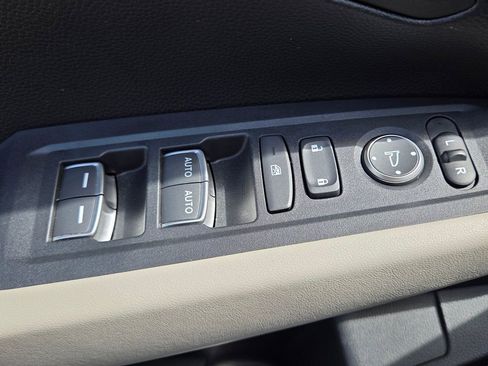 Used 2024 Honda Accord LX image 28