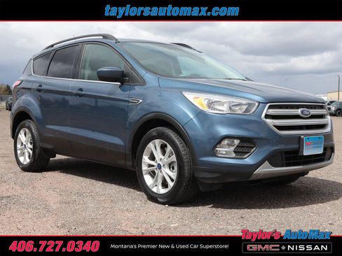 Used 2018 Ford Escape SE w/ SE Sync 3 Package image 2
