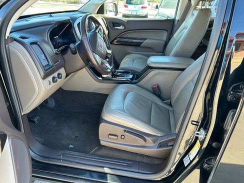 Used 2016 GMC Canyon SLT image 4