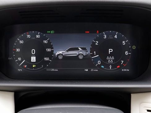New 2025 Land Rover Discovery S AWD/4WD image 9