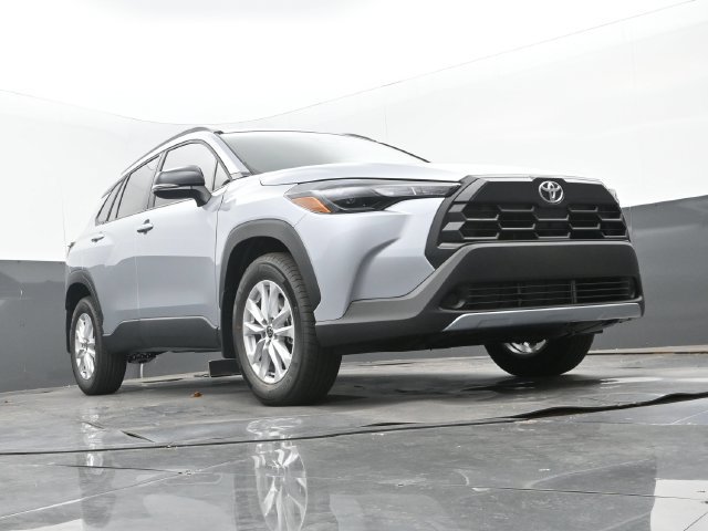 New 2026 Toyota Corolla Cross LE FWD image 22