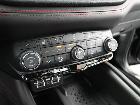 New 2025 Dodge Durango GT image 35