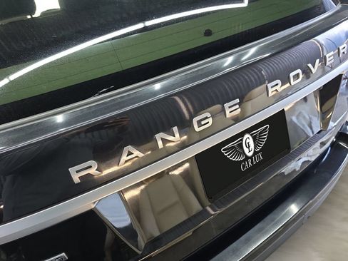 Used 2017 Land Rover Range Rover HSE AWD/4WD image 28